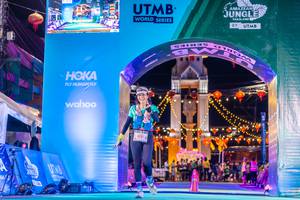 BIB: 3127
                            <button type="button" onclick="openModal(21813077)" class="btn btn-primary btn-sm float-right btn-popup" data-toggle="modal" data-target=".modal-high-quality">
                        <i class="fas fa-shopping-cart"></i> Add to Cart
                    </button>
                                            <button type="button" onclick="isThisMe(21813077, true)" class="btn btn-success btn-sm float-right btn-popup btn-isme hidden" data-toggle="tooltip" data-placement="bottom" title="นี่คือรูปของคุณใช่ไหม คลิกที่นี่เพื่อเอาเข้าอัลบั้ม">
                        <i class="fas fa-plus"></i> Add to album
                    </button>
                    <button type="button" onclick="isThisMe(21813077, false)" class="btn btn-warning btn-sm float-right btn-popup btn-isnotme hidden">
                        <i class="fas fa-ban"></i> Remove from album
                    </button>